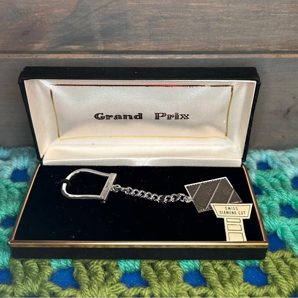 3/$10 Vintage SWANK Grand Prix Keychain